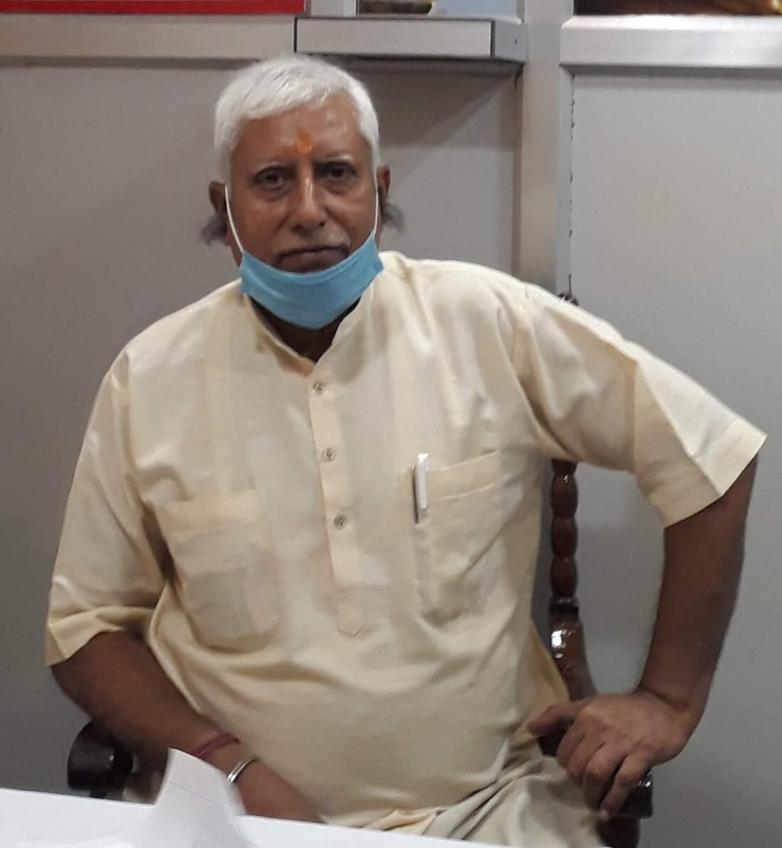 vaidya dhyan prakash tripathi